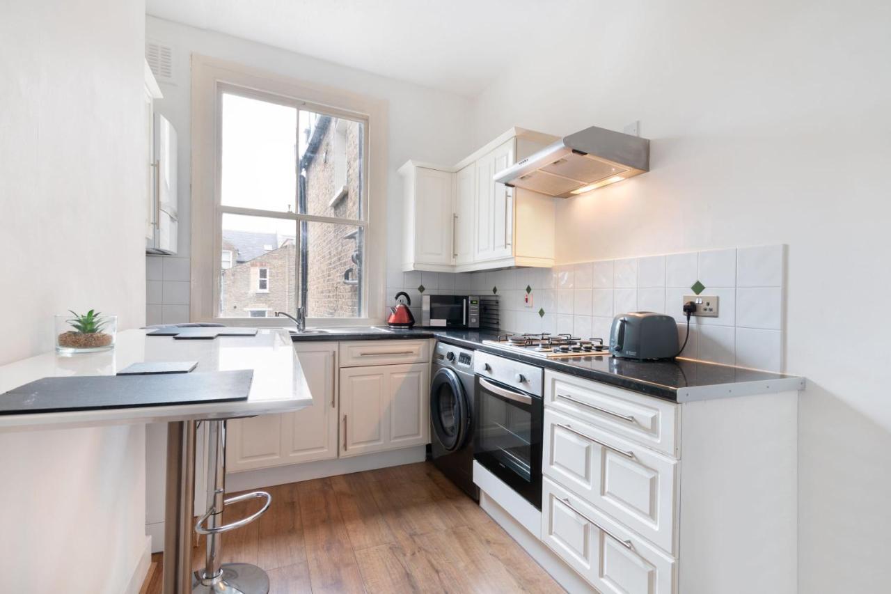 1 Bed Clapham Junction Apartment Londra Esterno foto